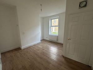 Photo 16- click for photo gallery